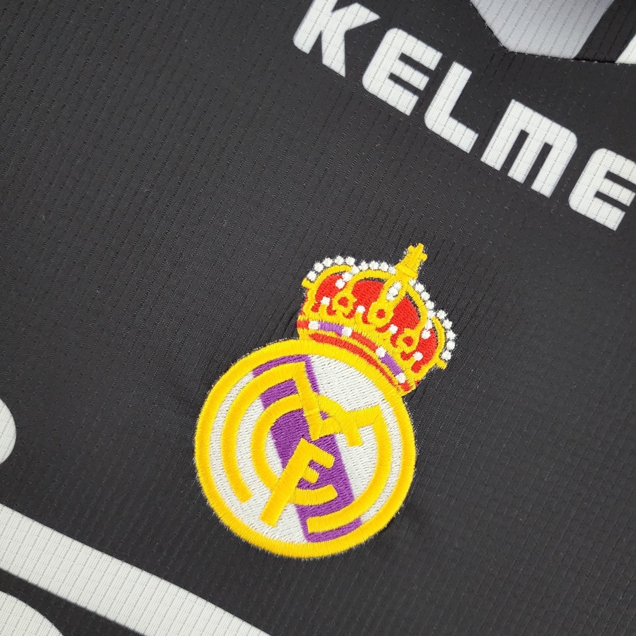 REAL MADRID III 97/98 (RETRO) - Bota de Oro Tienda
