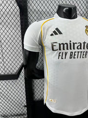 REAL MADRID PRIMERA EQUIPACIÓN 25/26 (VERSIÓN JUGADOR) - Bota de Oro Tienda