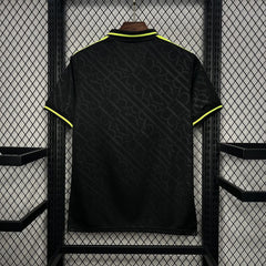 REAL MADRID X BLACK AND NEON UNIQUE 24/25 HOMBRE - Bota de Oro Tienda