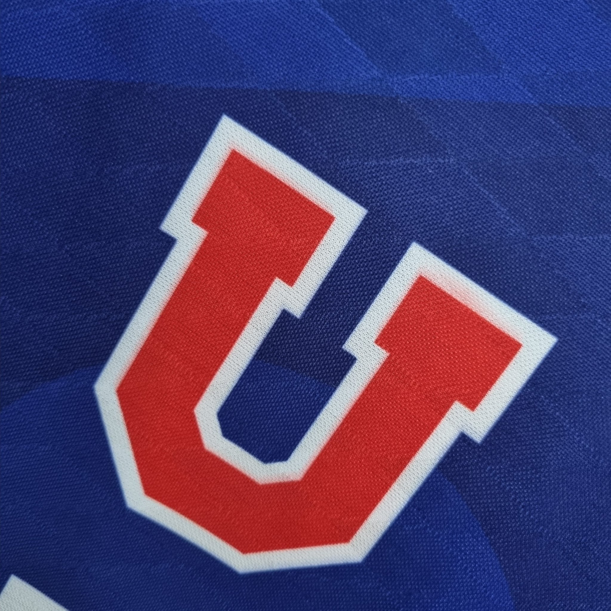 UNIVERSIDAD DE CHILE I 96 MANGA LARGA HOMBRE (RETRO) - Bota de Oro Tienda