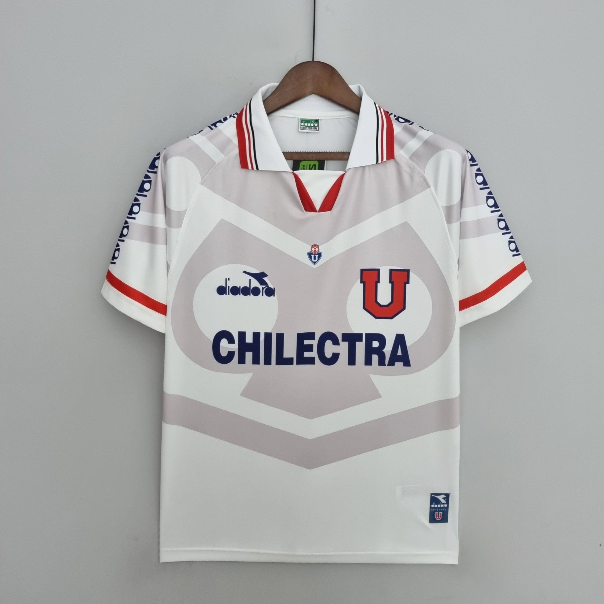 UNIVERSIDAD DE CHILE II 96 HOMBRE (RETRO) - Bota de Oro Tienda