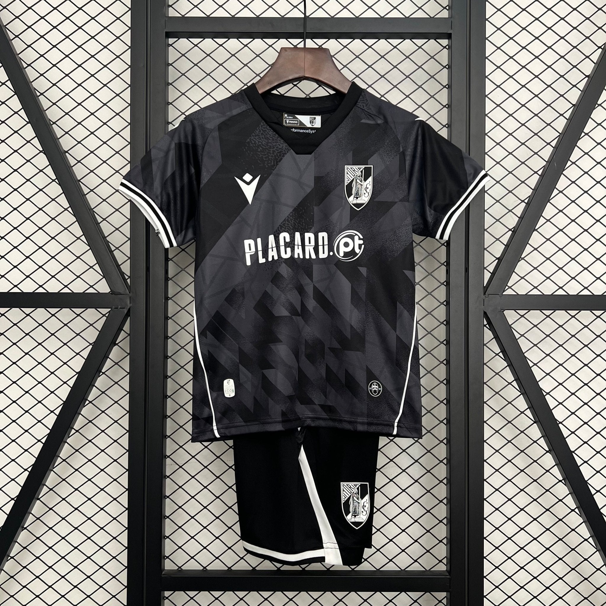 VITORIA SC SEGUNDA EQUIPACIÓN 25/26 NIÑOS - Bota de Oro Tienda
