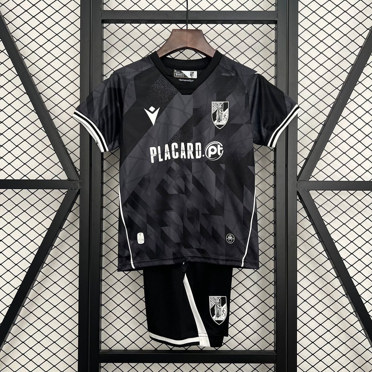 VITORIA SC SEGUNDA EQUIPACIÓN 25/26 NIÑOS - Bota de Oro Tienda